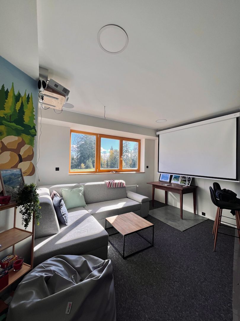 Hikers Paradise Hostel — Tatranská Štrba